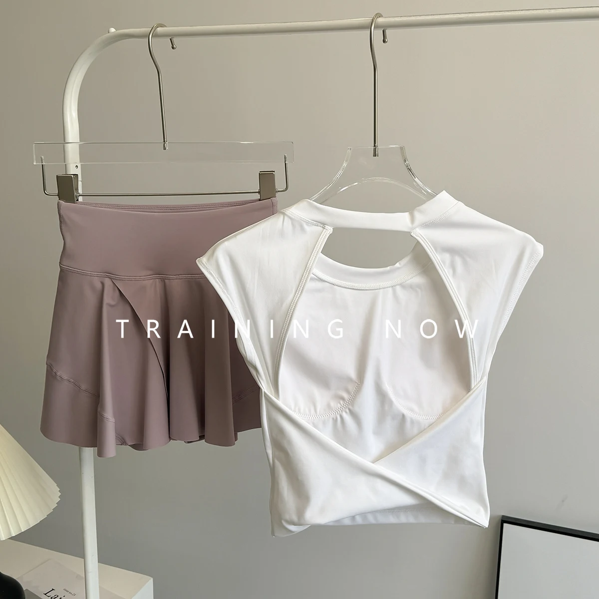 

Tennis fitness suit for women in summer high-end slim fit slim and beautiful back quick-drying running sports badminton yoga