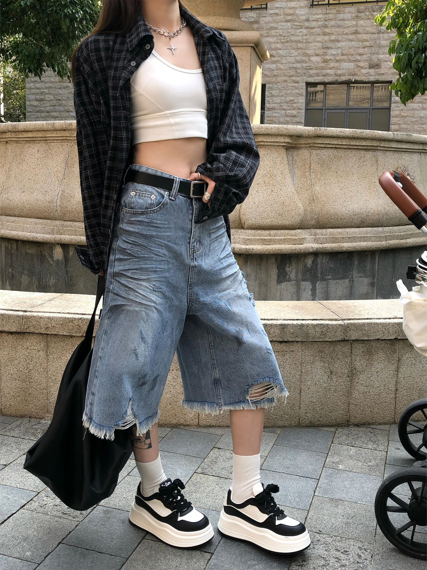 

Blue Ripped Five-Point Jeans Summer Unisex Worn-White Versatile Loose Neutral Style A-Line Wide Leg Mid-Pants High Waist Cotton