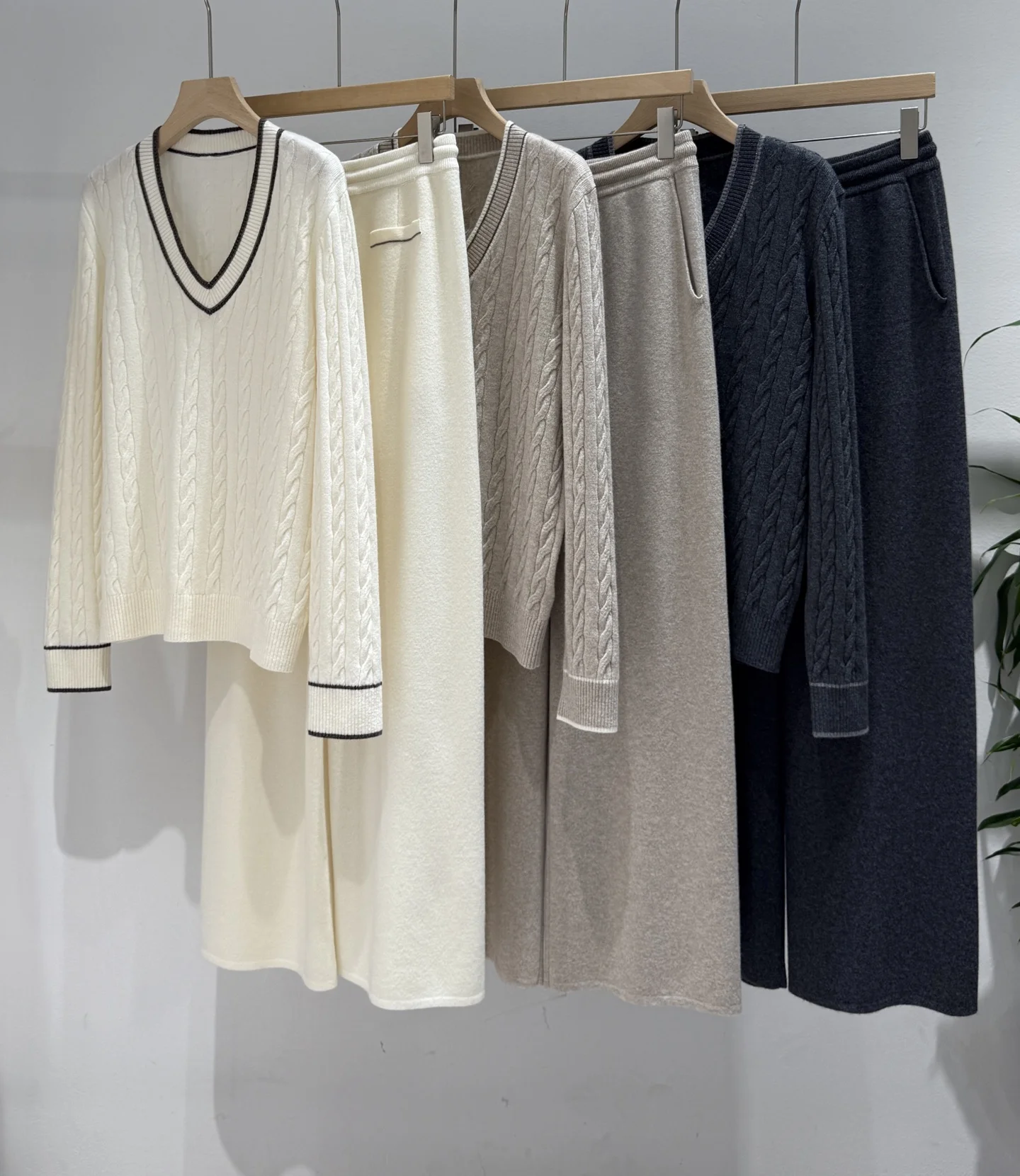 2026 Fall/WinterWomen's Wool Knit Set : V-Neck Long-Sleeve Sweater and High-Waisted Wide-Leg Trousers