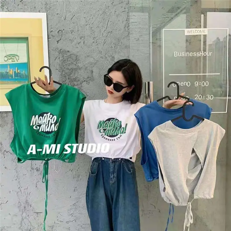 Street Casual Backless Scava fuori Top Estate Nuova manica corta Stampa Lettera Tendenza giovanile T-shirt Moda Abbigliamento donna coreana