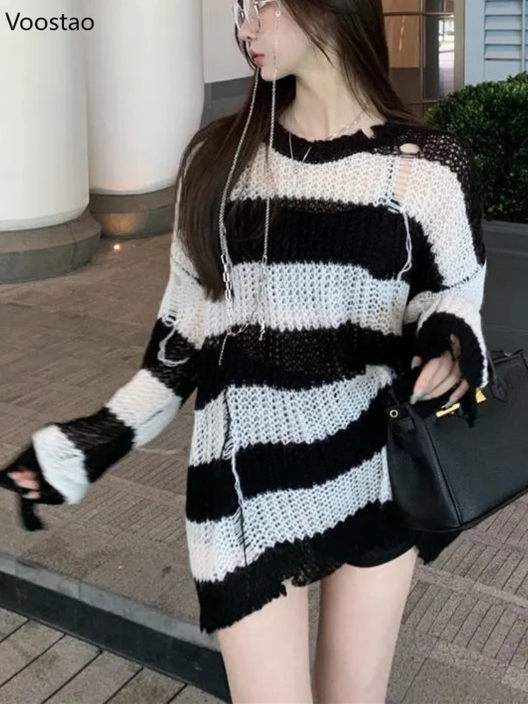 Spring Autumn Women Gothic Black White Striped Ripped Hole Knitted Pullover Sweet Streetwear Girls Harajuku Loose Sweater Tops