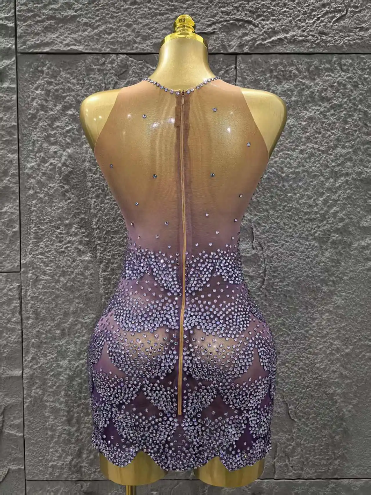 Minivestido ceñido transparente de malla para mujer, sin mangas, con diamantes de imitación brillantes, para celebración en club nocturno, fiesta de cumpleaños