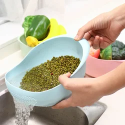 1pc Rice Sieve Plastic Colander Kitchen Drain Basket with Handles Rice Bowl Strainer Basket Kitchen Tool