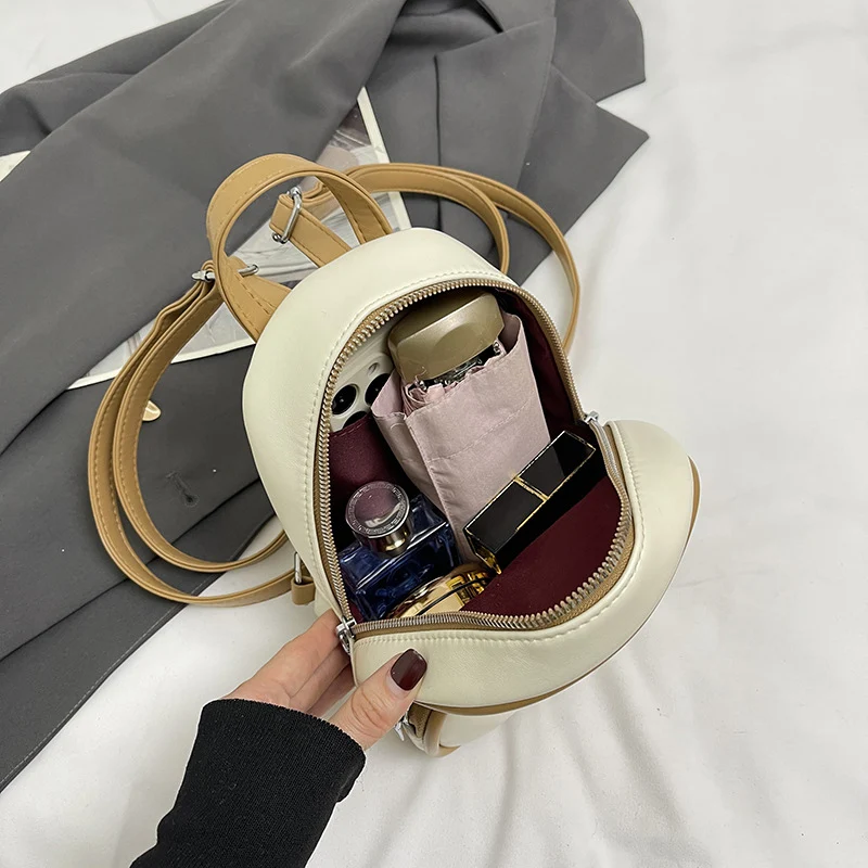 Mini zaino a doppia spalla per donna Borsa quadrata piccola Borse multitasche Zaino color caramello Confezione piccola da viaggio casual Confezione carina