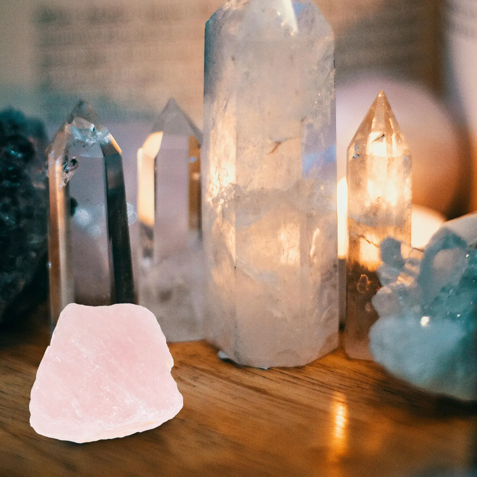 

Natural Raw Quartz Crystal Stone Unique Hue Smooth Polished Finish Desktop Table Decoration Crystal Stone Collection Aesthetic