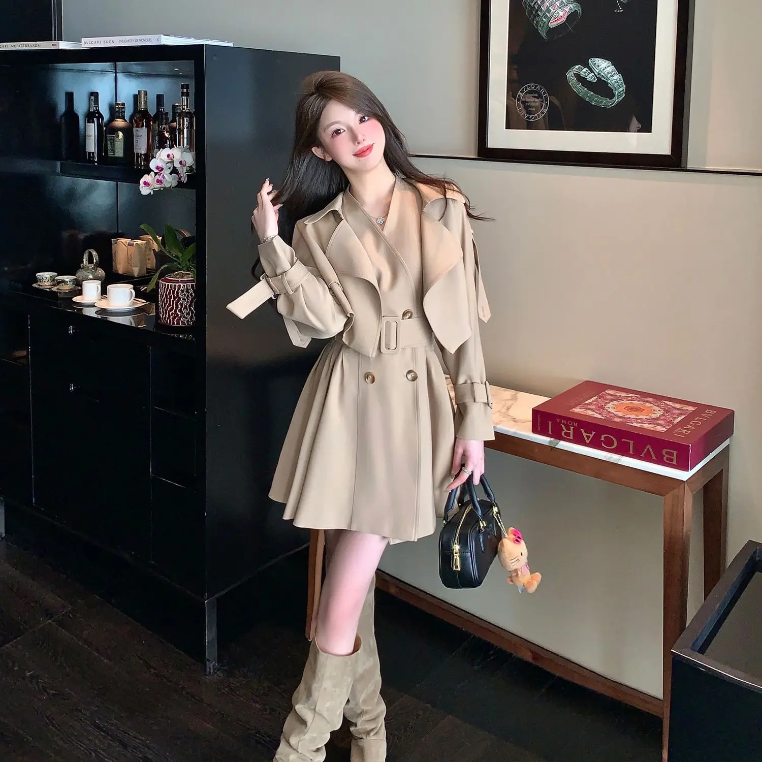 

2023 New Women High-end Khaki Trench Coat Two Piece Set Ladies Cloak Wear Belt Korean Fashion Trench Coat Female Windbreakers