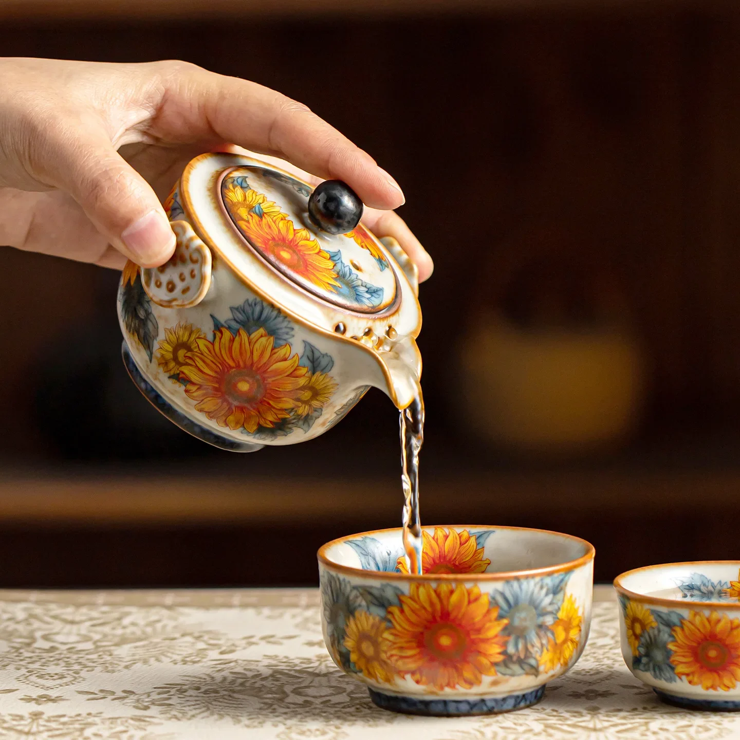 Ruyao Colorful Tea Ceremony Set Luxury Chinese Gift Gongfu Set Travel Sunflower One Pot Two Cups Outdoor Camping Tea Portable