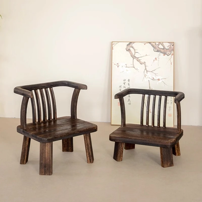 

Маленький стул из массива дерева, прикроватное сиденье с татами со спинкой, низкий табурет, акцентный стул, балкон, эркер, чайный столик, стул