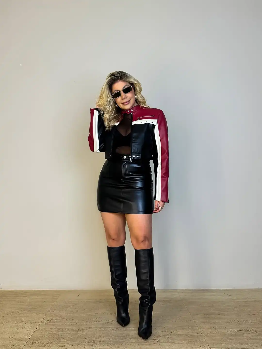 Fashion Contrast Short Leather Jacket Women Chic Full Sleeve Round Neck Zipper Bucket Cropped Jackets 2025 Lady High Street Coat