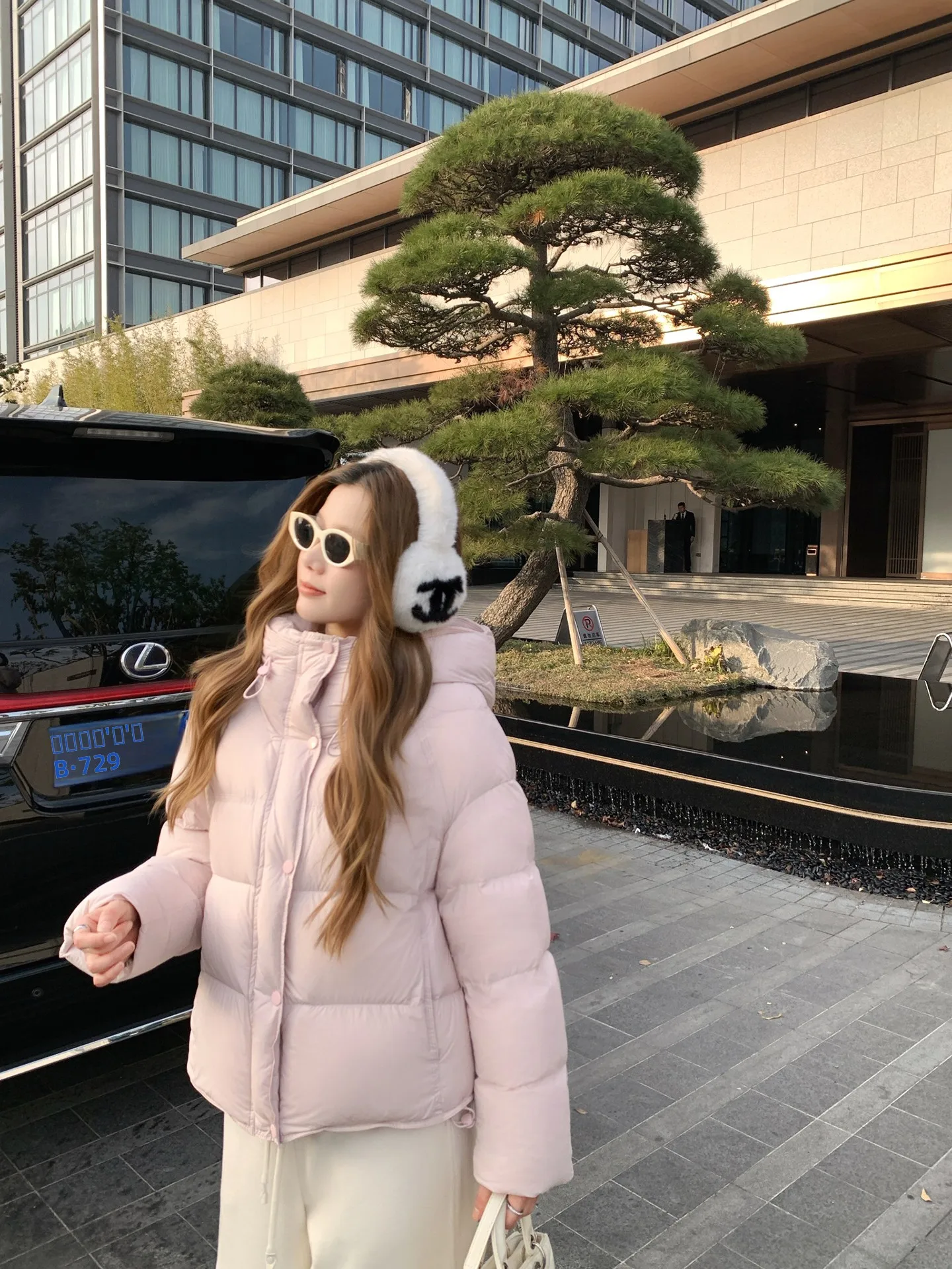 

Thiened White Du down Puffer Jaet Women's Warm Outerwear Bread Sle Du down Coat with Hat Casual Sle Winter Coat