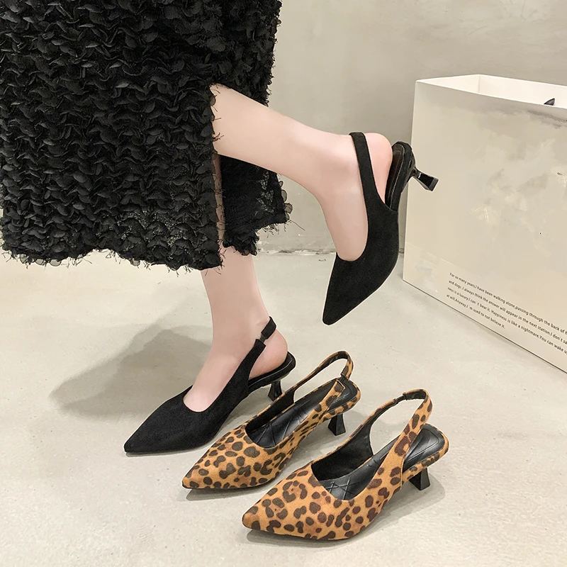 Banquet High-heeled Sandals 2024 New Style Comfortable/Versatile Stiletto Sandals Pointed Toe Shallow Mouth Buckle Single Shoes