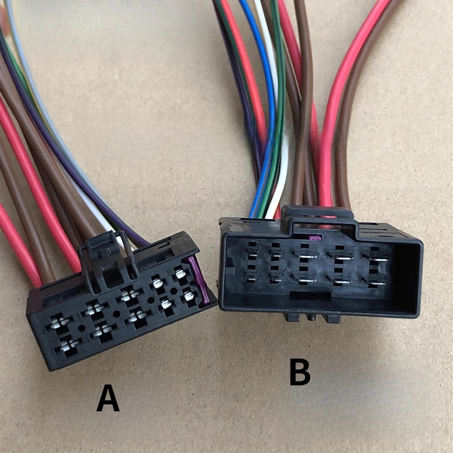 For VW PASSAT Tiguan Golf Audi Electric seat heating plug imported original wiring harness connector