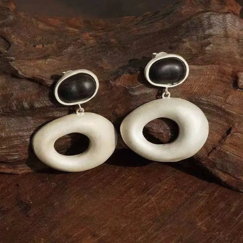 

Jenny&dave Ripple Black Earrings With Handmade Matte Texture And Styling Earrings