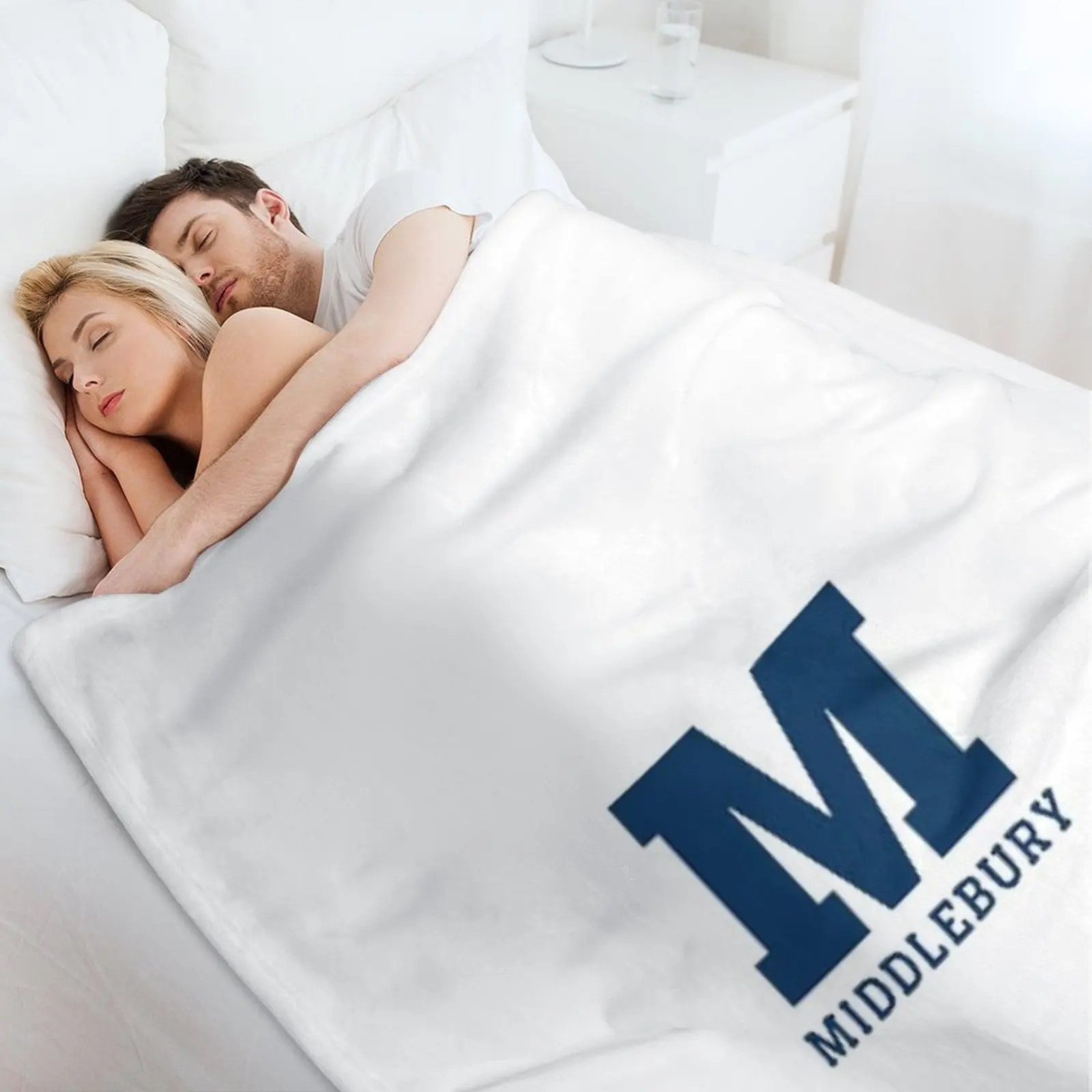 كلية ميدلبري رمي بطانية الفانيلا البطانيات للأرائك أفكار هدايا عيد الحب أنعم البطانيات