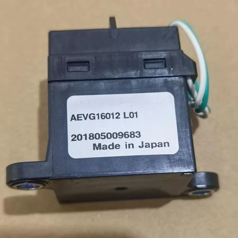 （Brand New Original）1pcs/lot 100% original genuine relay:AEVG16012 12V 450V 60A Automotive High voltage DC contactor relay