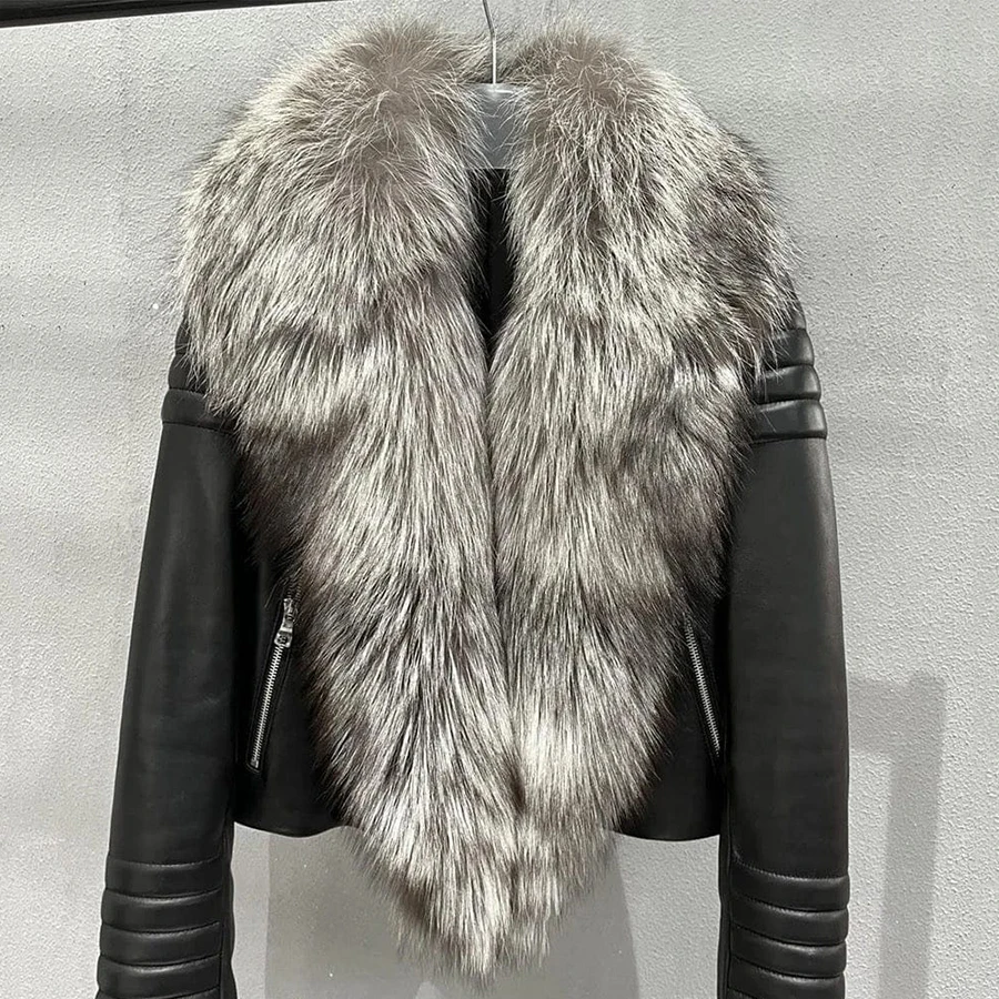 

Natural Silver Fox Fur Collar Women Winter Accessories Detachable Real Fox Fur Collar Best Selling Styles Genuine Fur Trim
