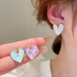 Pendientes de botón de corazón de aceite de esmalte brillante para mujeres y niñas, pendientes de amor de Color dorado de fiesta, lindo regalo de joyería romántica, nueva moda