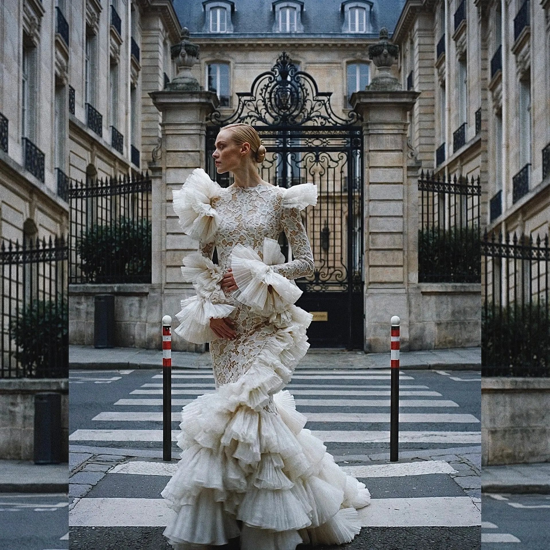 

Ivory Lace Mermaid Dress with Puff Sleeves 3D Floral Appliques – Haute Couture Baroque Evening Gown, Boho Vintage Party Wedding