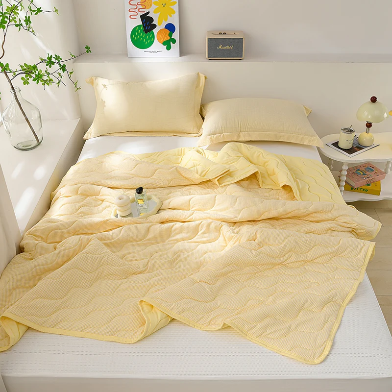 1PC Gingham Check Summer Quilt 3 Colors Optional Soft Washable Lightweight Breathable Air Conditioning Comforter