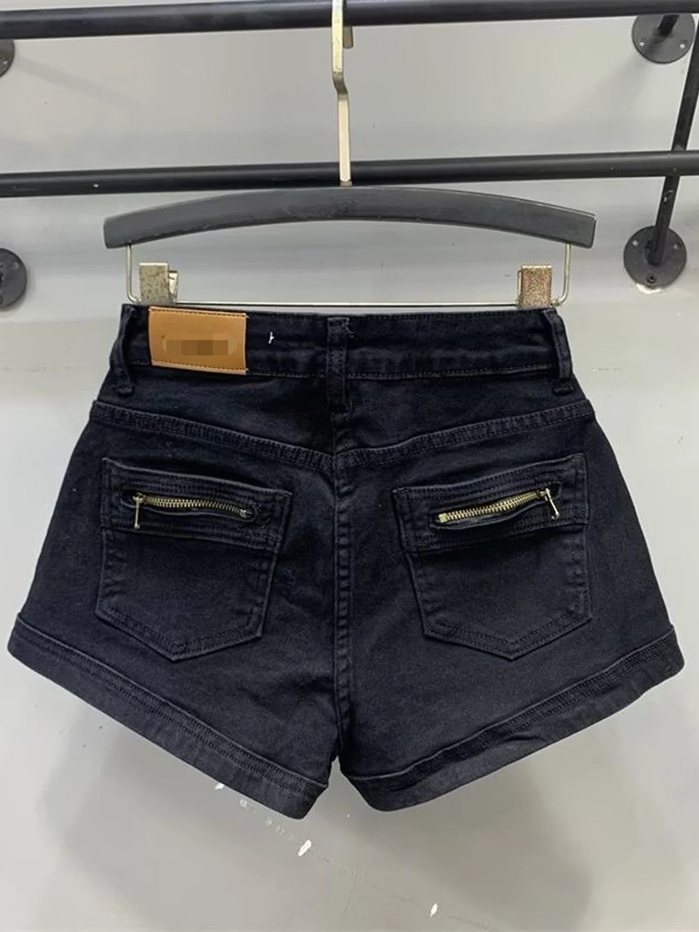 High Waist A-Line Denim Shorts Women's Fashion Washed Outfit Summer Straight Leg Zipper Pocket Coffee Color Wide Leg Hot Pants