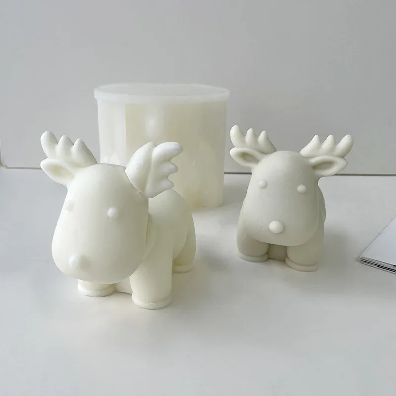 DIY Aromatherapy Candle Plaster Ornaments Mould Christmas Decration Making 3D Christmas Elk Silicone Mold