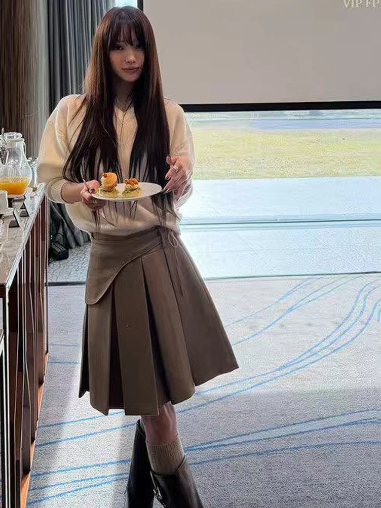 กระโปรงทรงเอ midi สไตล์เรโทรสำหรับผู้หญิง ฤดูใบไม้ร่วง ฤดูหนาว กระโปรงพลีทเอวสูงทรงเข้ารูป กระโปรงยาวแบบไม่สมมาตร เหมาะสำหรับใส่ไปทำงาน