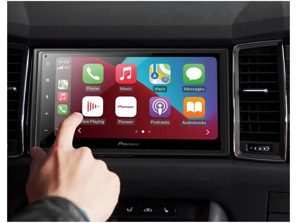 Pioneer 2 DIN Bluetooth 6,8 ”Multimedia Central