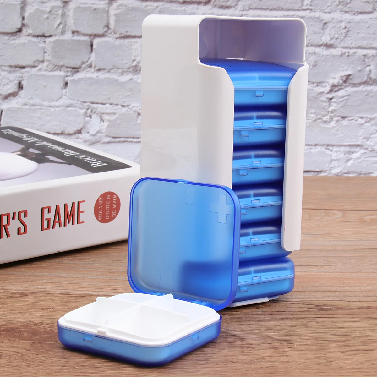 

Portable Pill 7 Layers 28 Compartments Pill Case Dustproof Medicine Storage Case Travel Daily Tablet Kit Small Size