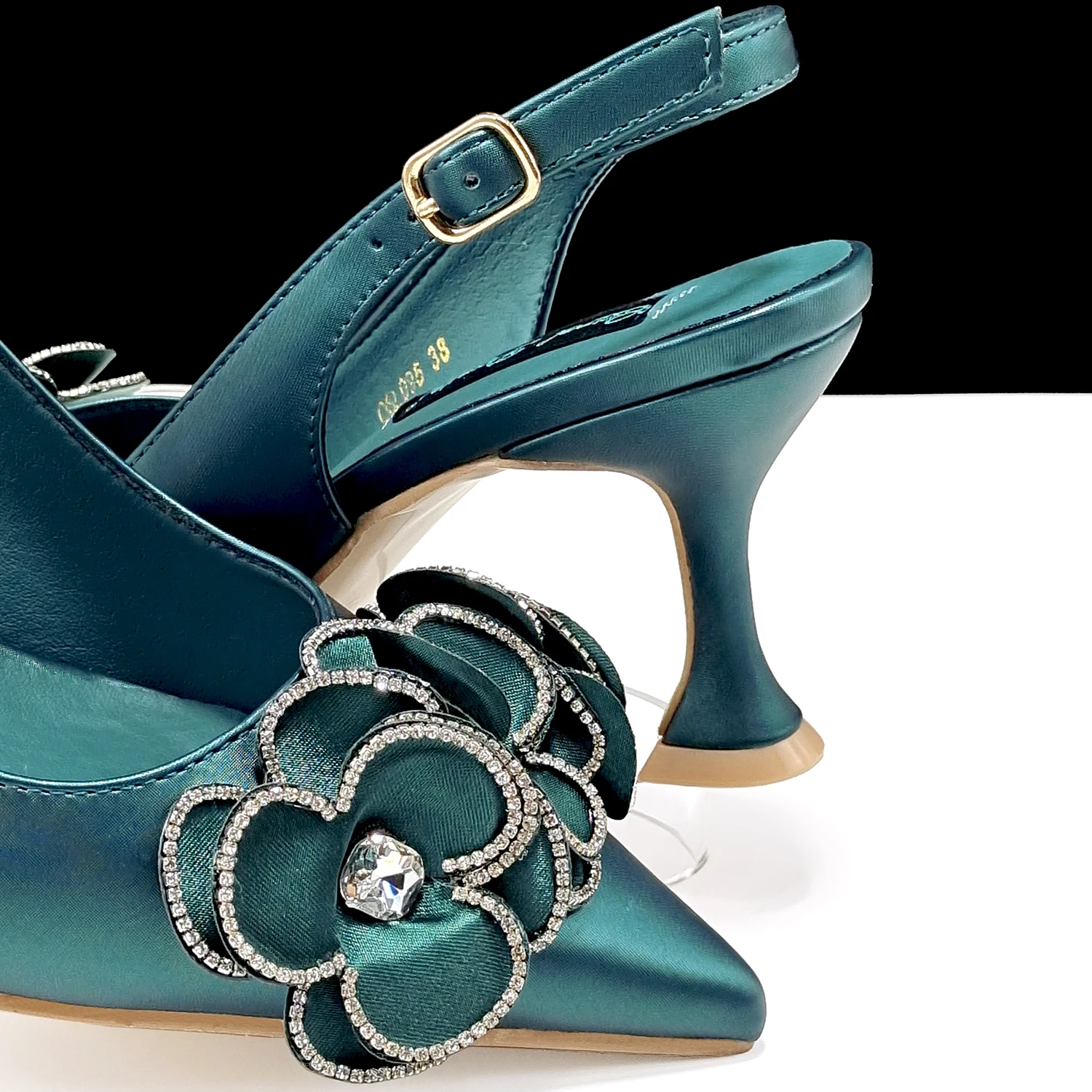 Women\'s Pointed Toe Shoes and Bag Flower Decoration Simple and elegant party style Suitable for party and daily use
