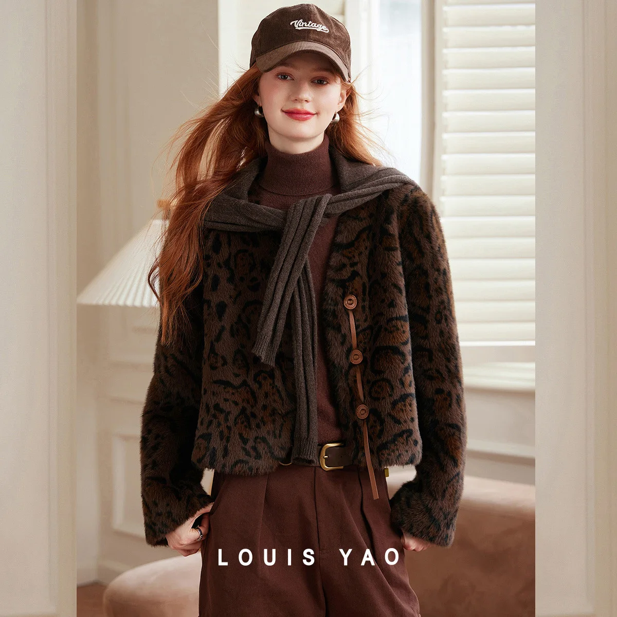 Louis Yao Ladies' Elegant Style Coat 2025 Autumn Winter V-Neck Regular Shoulder Sleeves Faux Mink Fur Pattern Print Women's Coat