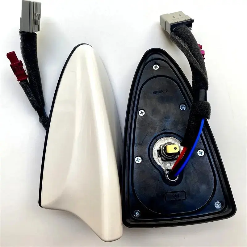 For Hyundai Santa Fe DM IX45 2013-2015 shark fin GPS positioning antenna OEM 962102W000 962102W200 96210-2W200 Shark fin antenna