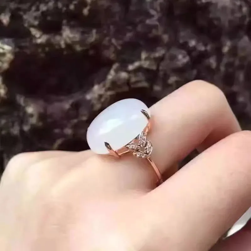 585 Purple Gold Inlaid Natural Hotan Jade White Rings for Women Plated 14K Rose Gold Leaf Shape Ring Wedding Jewelry Gift