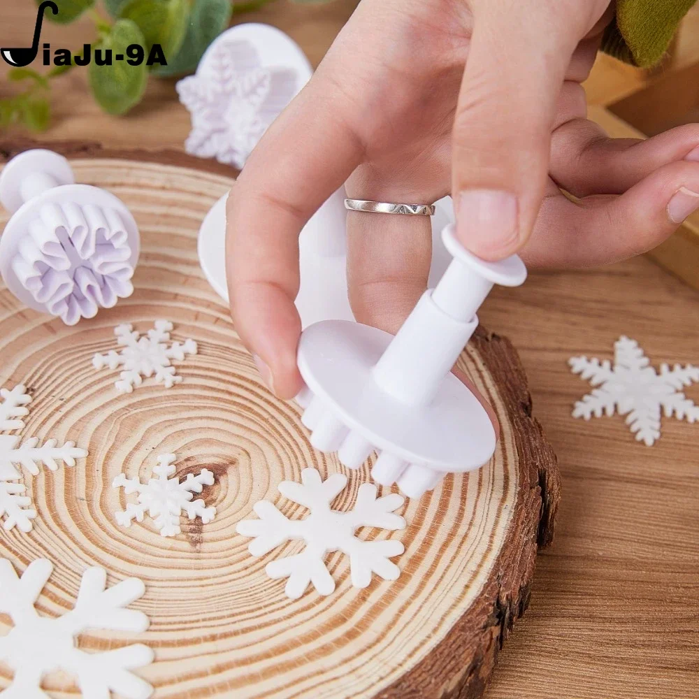 3pcs Snowflake Plunger Mold Cake Decorating Tool Biscuit Cookie Cupcake Mould Kitchen Accessories Fondant Cutting Pastry Cutter