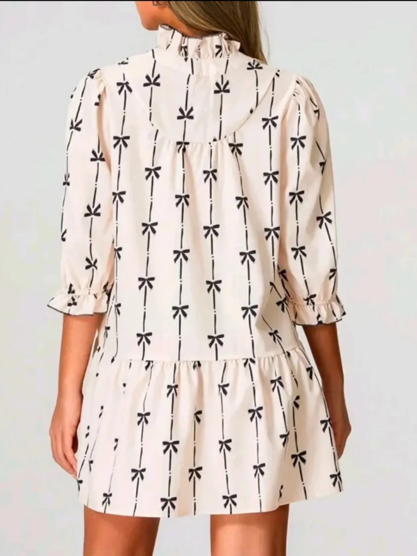 تنورة قصيرة مكشكشة مطبوعة أنيقة ومريحة للسيدات