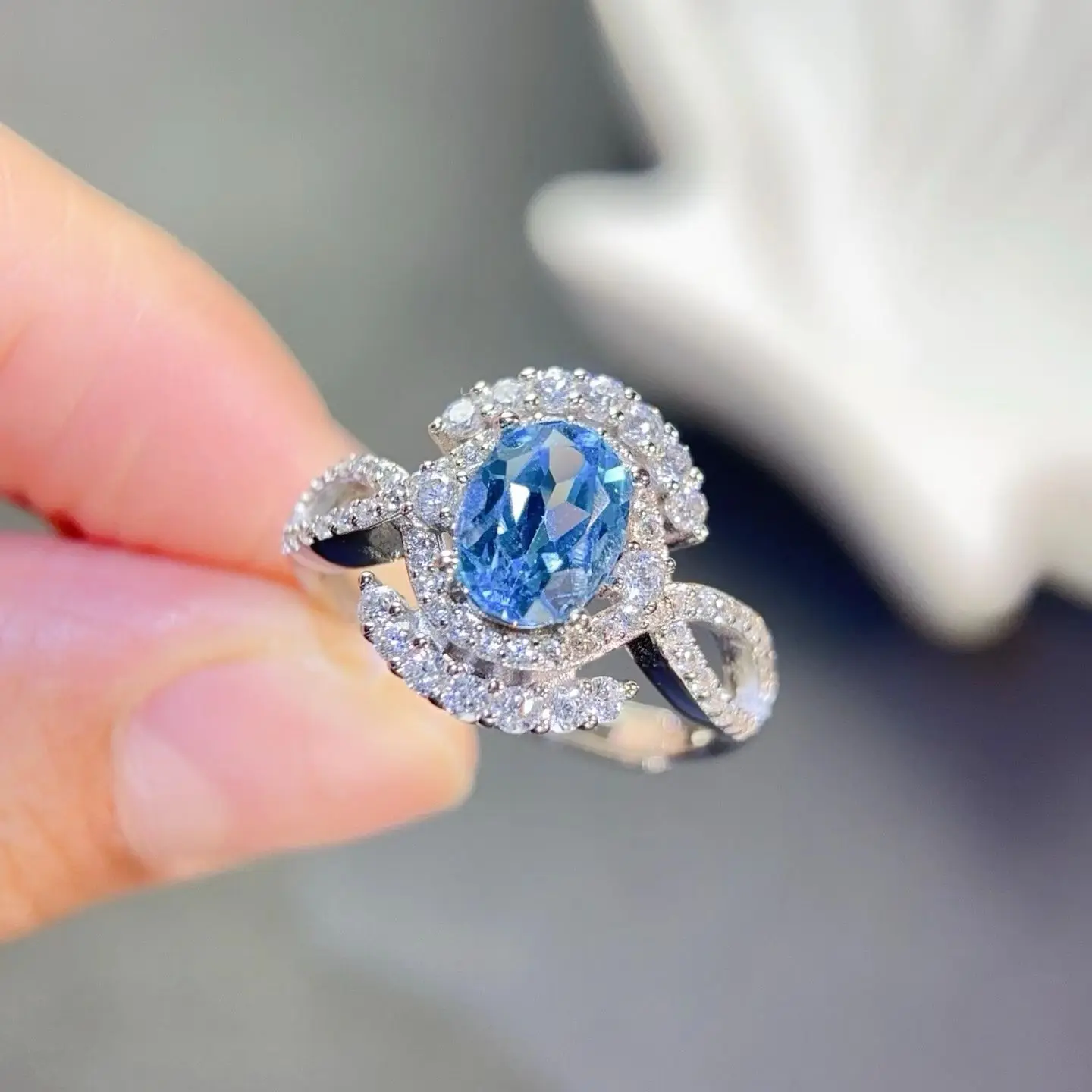 Natural Blue Topaz Ring 925 Silver Oval Gemstone Halo Ring with Jewelry Certificate Daily Wear Gift for Women