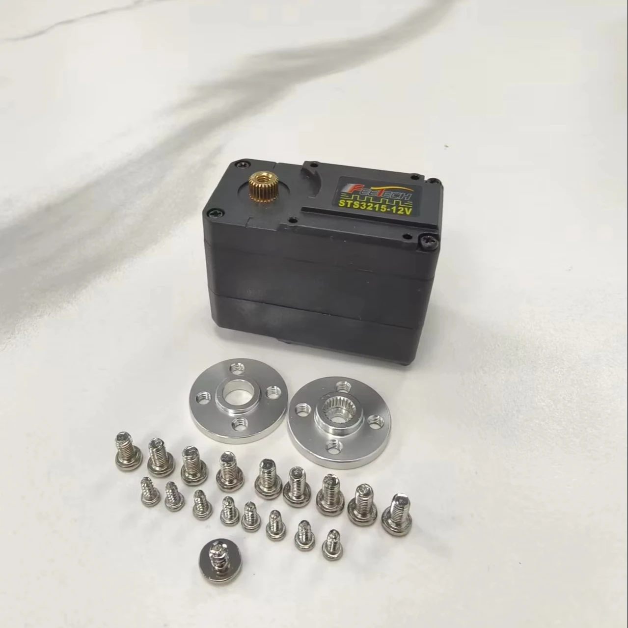 Standard Open SO-100 SO-101 Arms SO-ARM100 Servo Feetech STS3215 7.4V 1/191 147 345 Gear the Leader Arm 7.4V SO101 Hugging Face