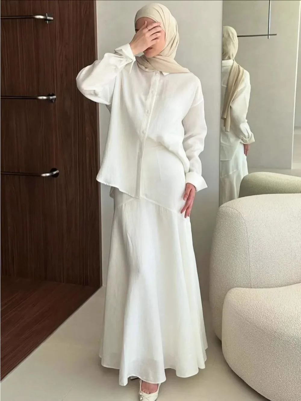 

Мусульманский комплект Ид, женский топ, рубашка, юбка, комплект из 2 предметов, блузка, однотонные юбки, костюмы в арабском стиле, Дубай, мусульманские ансамбли, 2025 г.