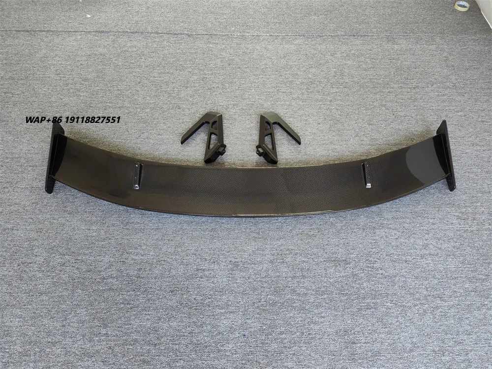Car Body Parts Upgrade, P-style Dry Carbon Fiber Rear Spoiler, Luggage Spoiler Suitable