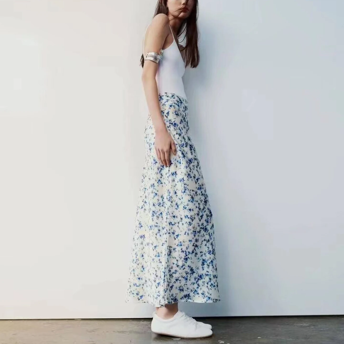 

Женская юбка трапециевидной формы с высокой талией и шелковым атласным принтом, длинная юбка трапециевидной формы из полиэфирного волокна с цветочным узором, повседневная одежда