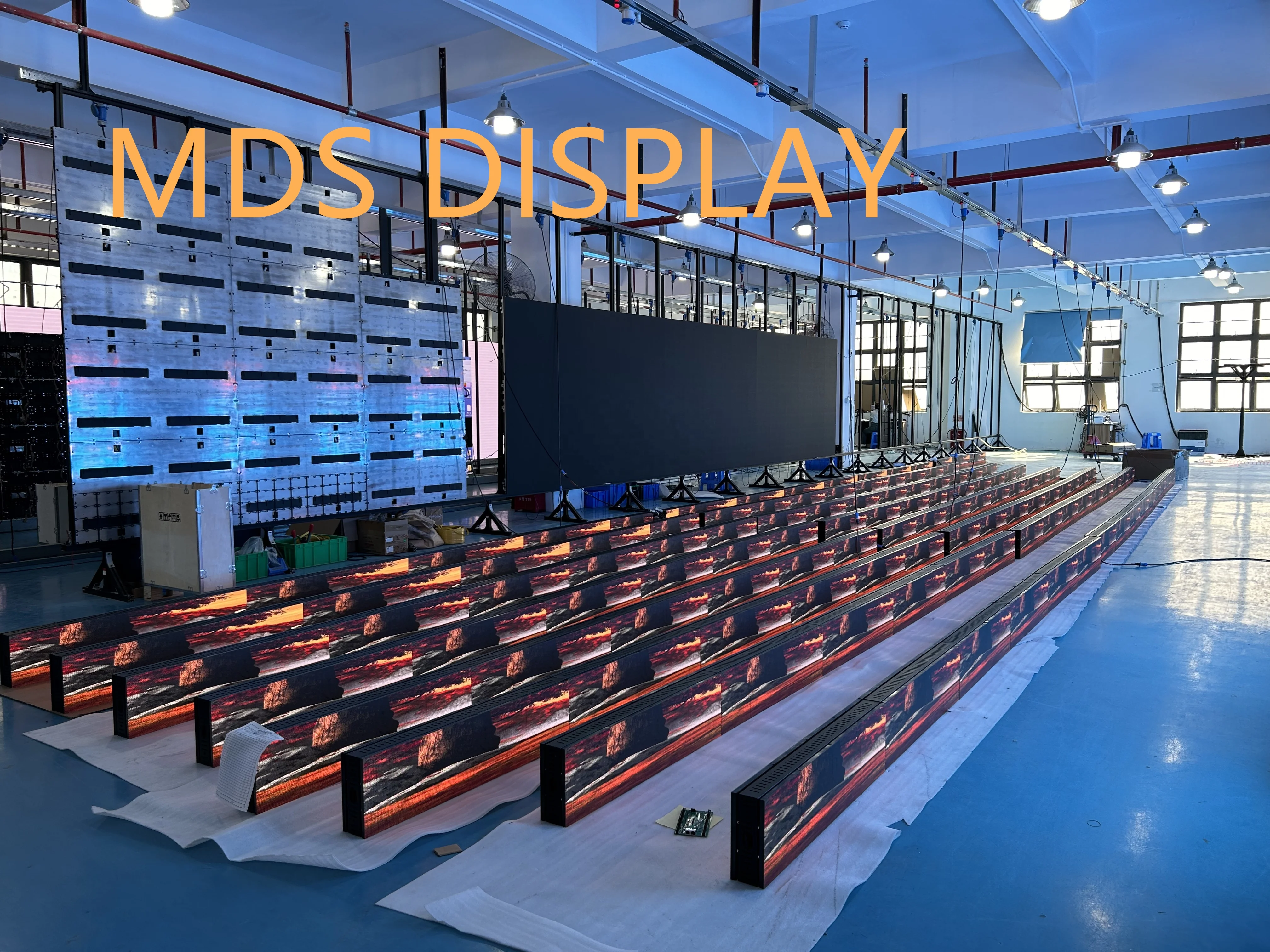 Display a LED per interni MDS Display a LED commerciale P1.86mm P2.0mm P2.5 mm Display video Parete Negozio al dettaglio Schermo commerciale