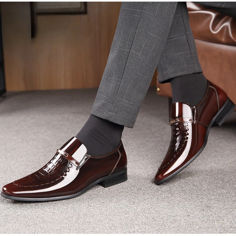 Men Leather Shoes Patent Leather Business Shoes Pointed Toe Platform Work Men Loafers New In Plus Size Zapatos De Vestir Hombre