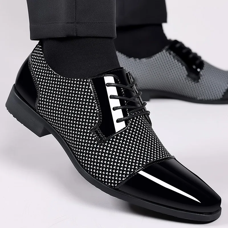 Chaussures provoqué classiques en cuir verni pour hommes, chaussures à lacets, formelles, noires, fête de mariage, oxfords, tendance, nouveau, 2024