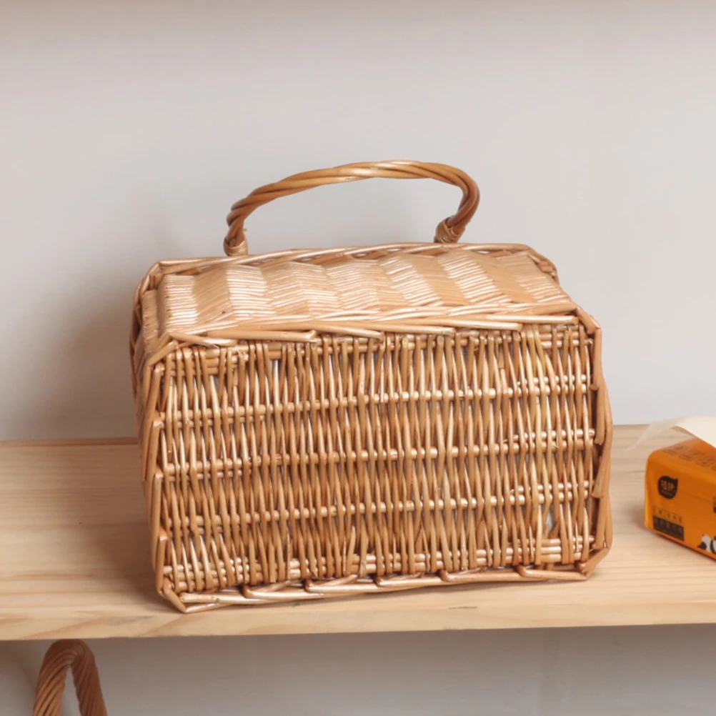 

1Pcs Wicker Storage Basket Handheld Portable Desktop Organizer Natural Woven Basket for Home Bedroom Kitchen Snacks Gift Breads