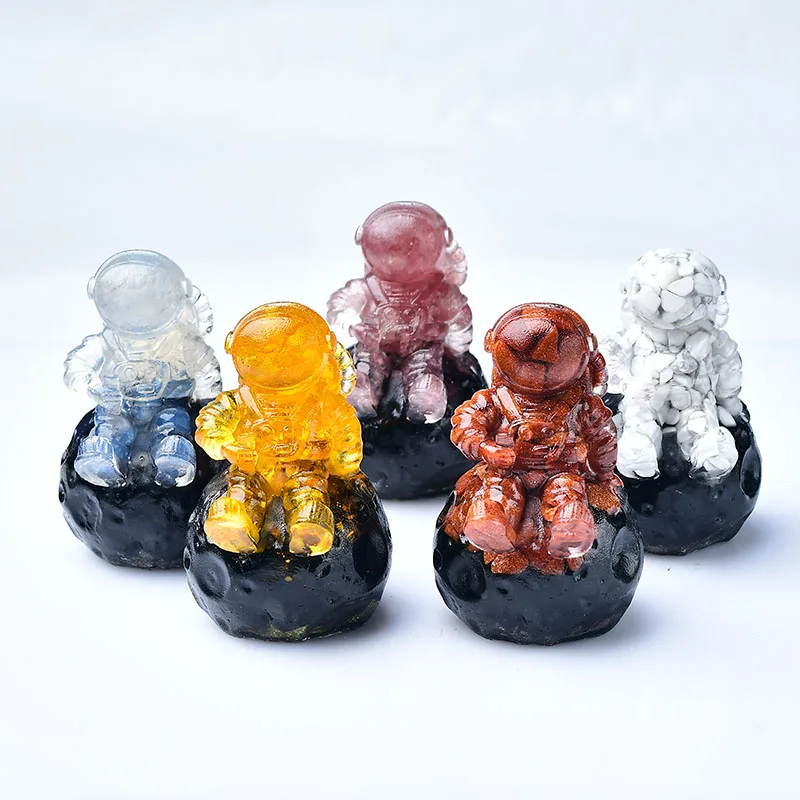 

1PC Natural Crystal Gravel Lunar Astronaut Figurine Orgonite Silicone Mould Resin Decor Craft Chakra Home Decor Collection Gift