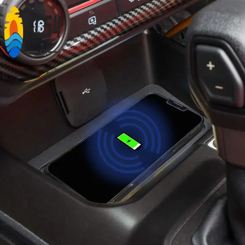 

AC54-Console Wireless Charging Pad 15W For Ford Bronco 2021-2024 2/4 Door Accessories