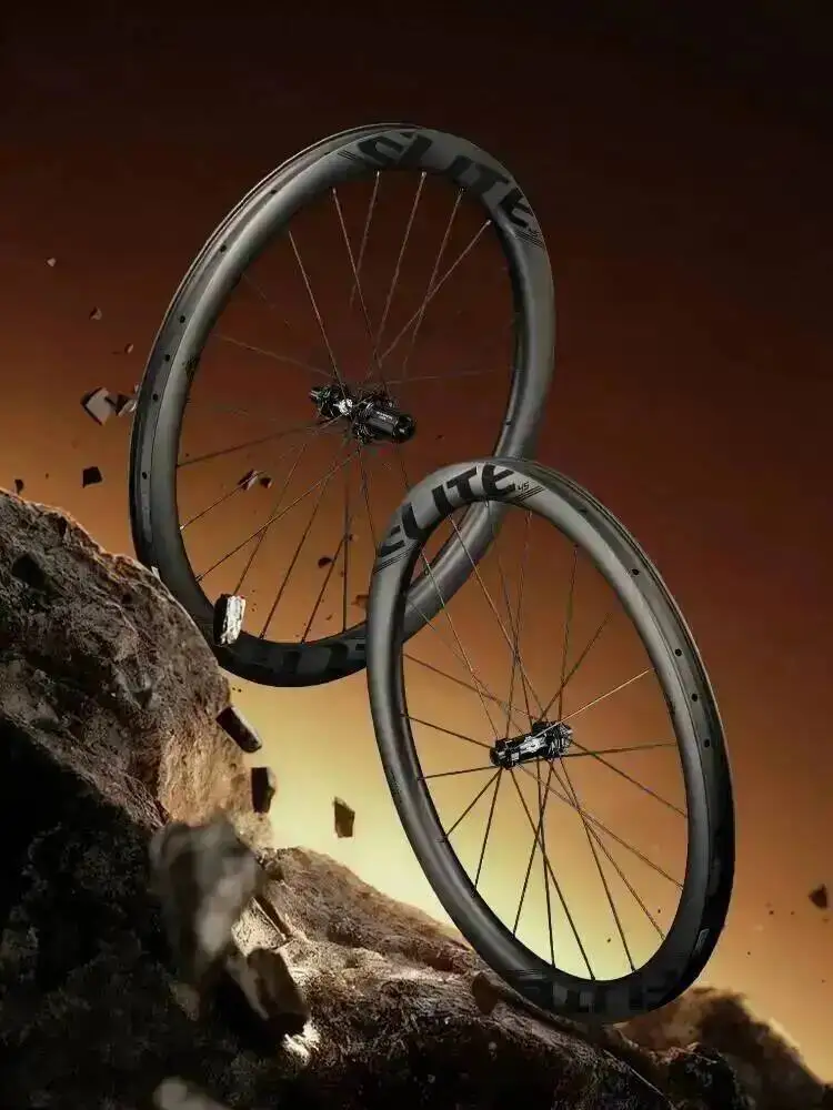AliExpress ELITEWHEELS ENT GRAVEL 2.0 UD Matte Raw Carbon Gravel Wheelset 28mm Inner Width Tubeless Ready 4-Pawl POE 120 Ratchet Hub