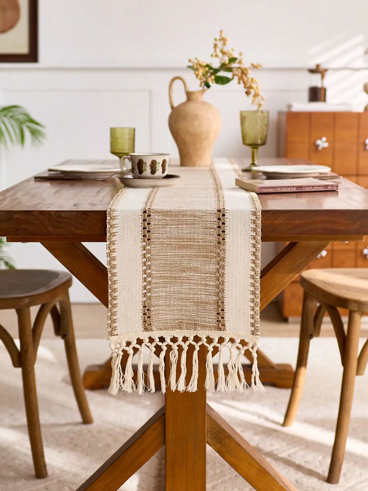 Khaki Makramee-Stil Boho Farmhouse Tischläufer mit Quasten Rechteckiges Design Strapazierfähiger Stoff für Heim-, Restaurant- und Küchendekoration – Detail 15