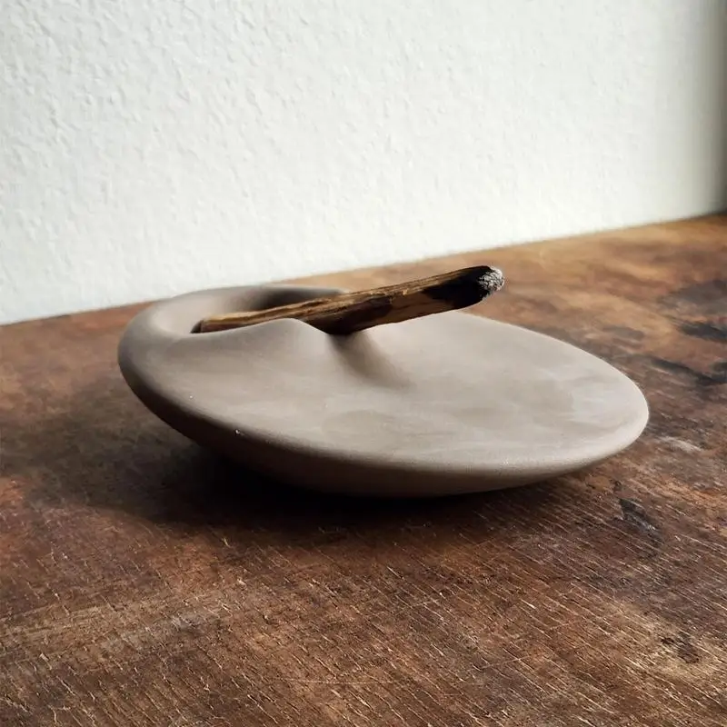 Soporte Palo Santo, práctico soporte de cerámica para salvia y quemador de incienso, cuenco para difuminar salvia hecho a mano y soporte para aroma para decoración del hogar