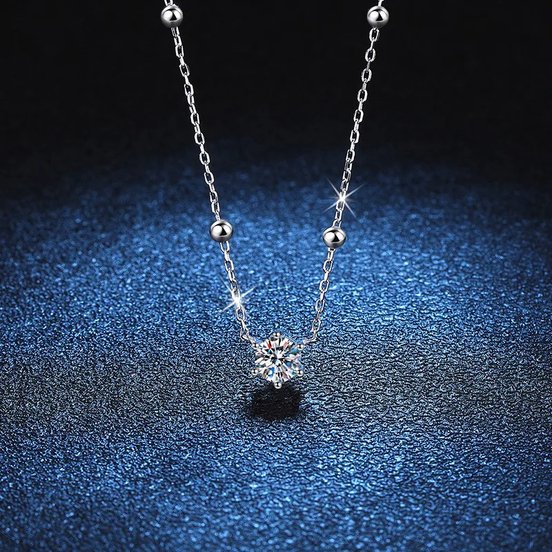 

S925 PT950 Plated Six-Prong Starry Sky Pendant Necklace D Color Moissanite Sparkling Elegant Jewelry Gift for Women