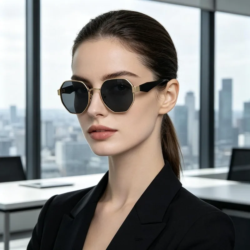 Ladies' High-end Textured Octagonal Frame Glasses Black Leg Smoke Gray Lenses Elegant and Fashionable Color Matching